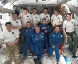 crew11_handover_vign160x130.jpg